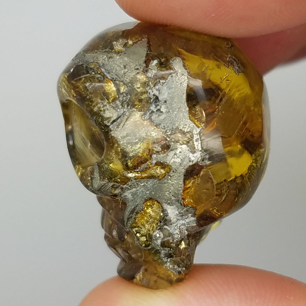 Skull Amber Carving - The Meteorite Traders
