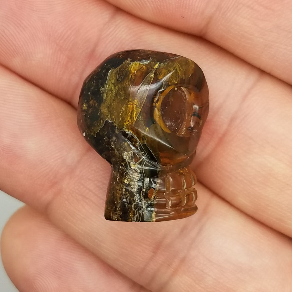 Skull Amber Carving Cabochon - The Meteorite Traders