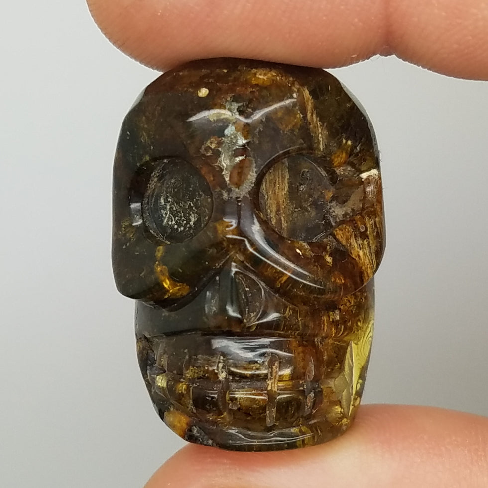 Skull Amber Carving - The Meteorite Traders