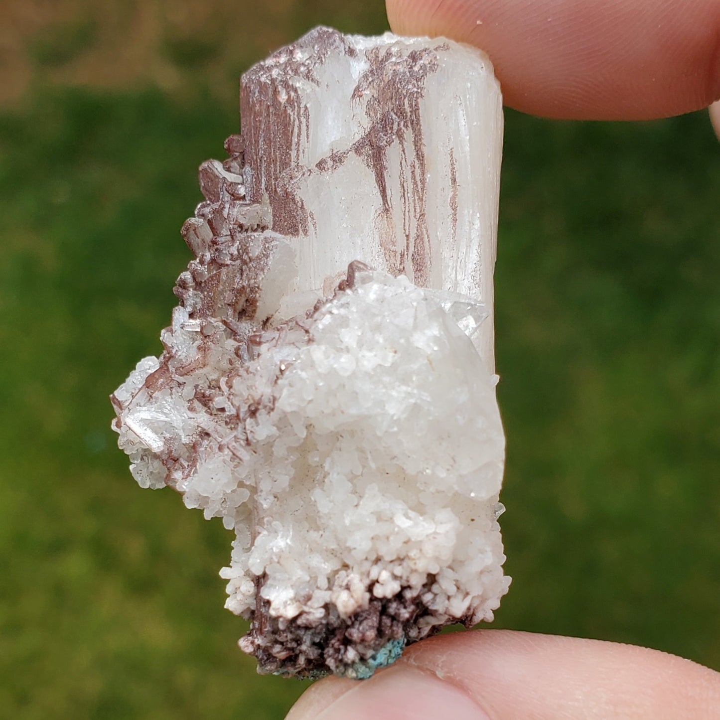 Superb Apophyllite Stilbite Small Cluster APO4-5
