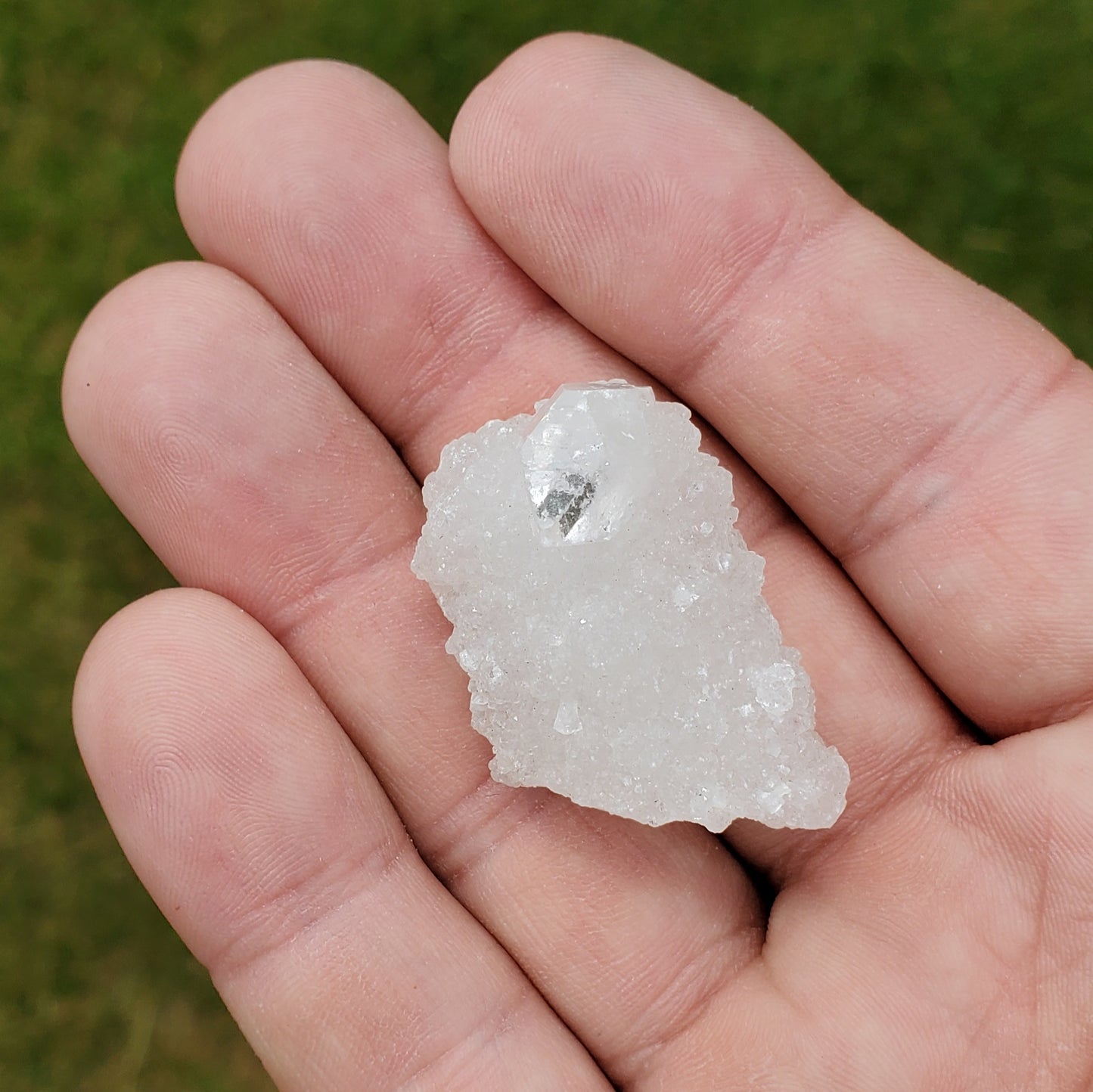 Apophyllite Small Cluster APO4-1