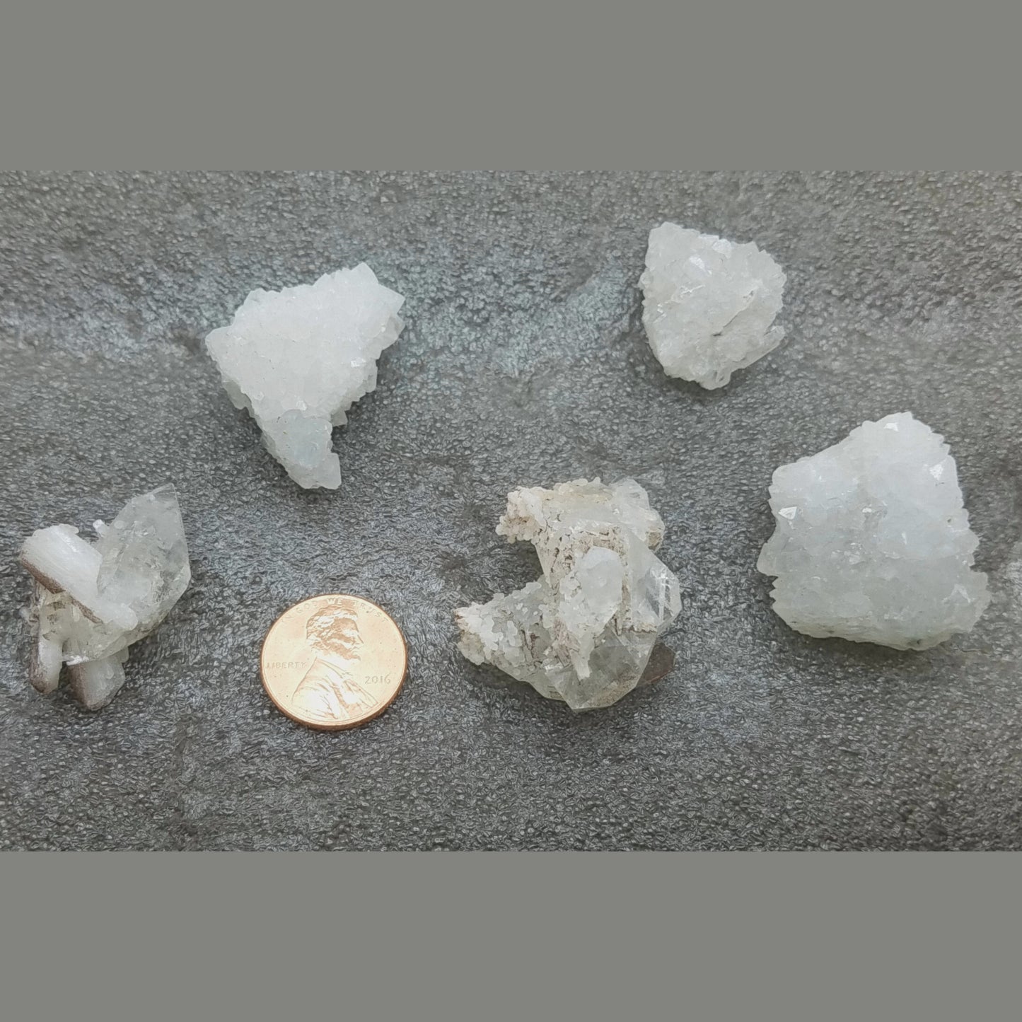 APOPHYLLITE 5Pc | Crystal specimens | LotAPO2