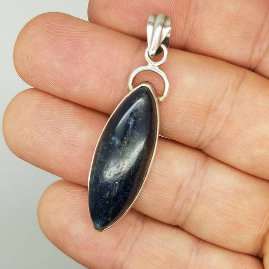 Blue Kyanite Pendant - The Meteorite Traders