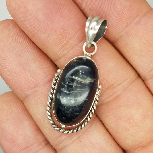 Blue Kyanite Pendant - The Meteorite Traders