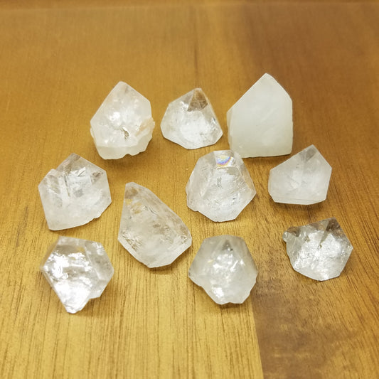 Apophyllite Pyramids 10pc - The Meteorite Traders