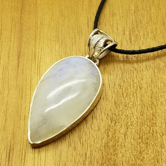Rainbow Moonstone Pendant - The Meteorite Traders