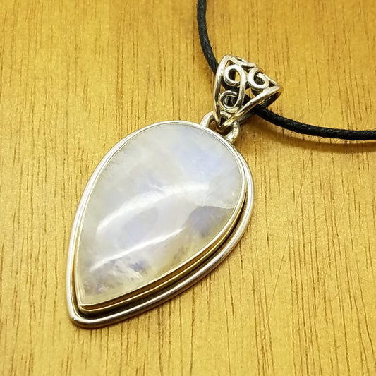 Rainbow Moonstone Pendant - The Meteorite Traders