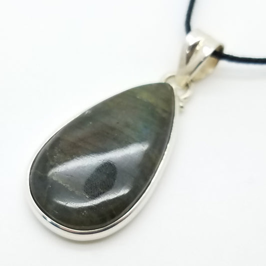 Labradorite Pendant - The Meteorite Traders