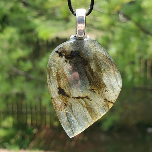 Labradorite Gemstone Pendant