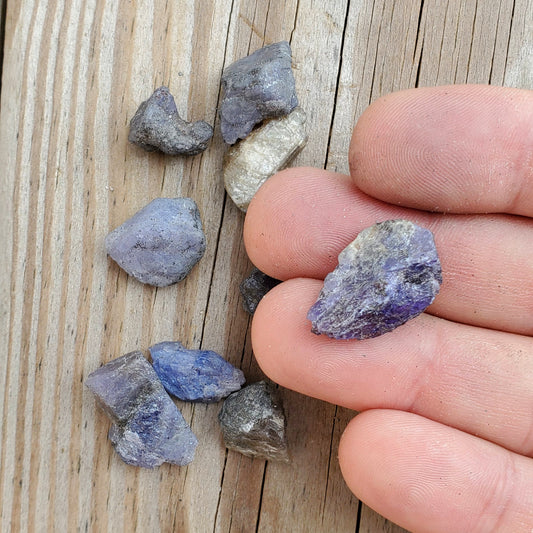 Tanzanite raw crystals