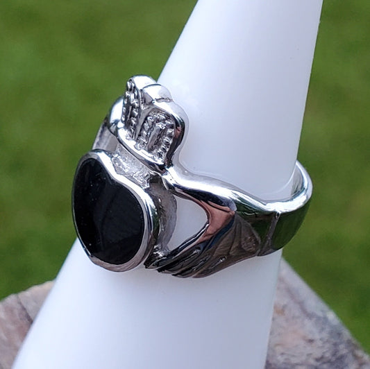 Black Heart Celtic Claddagh Ring