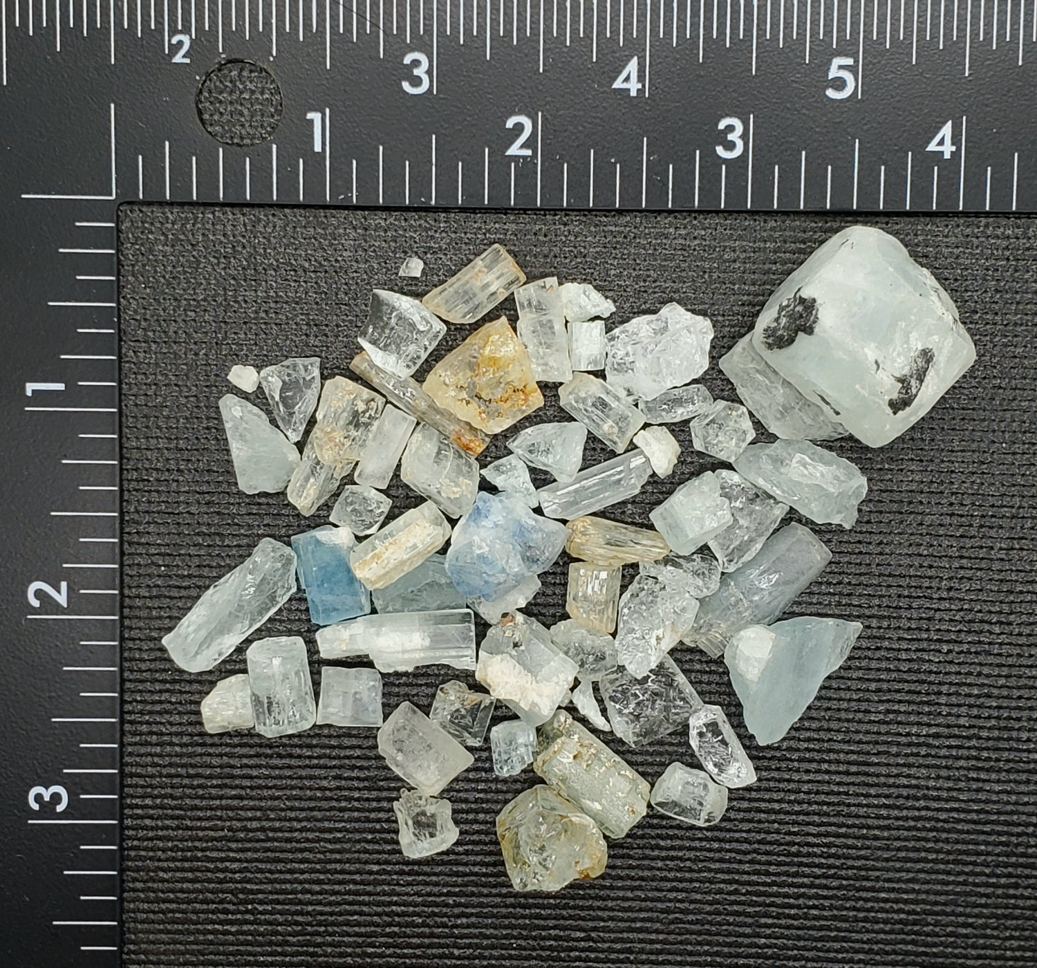 Aquamarine Specimen Lot A - The Meteorite Traders