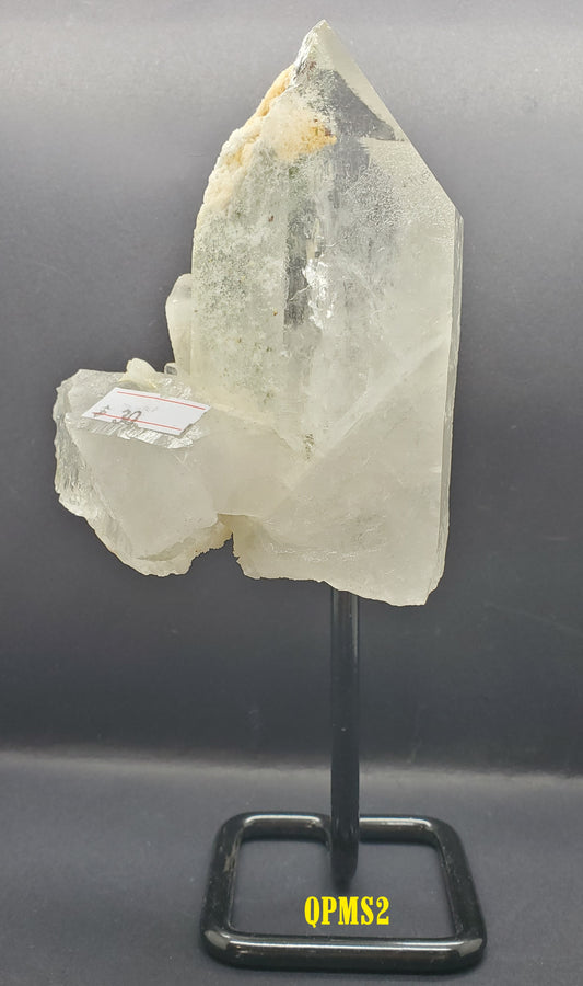 Quartz Point Medium on Stand
