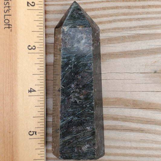 arfvedsonite polished point 21-2