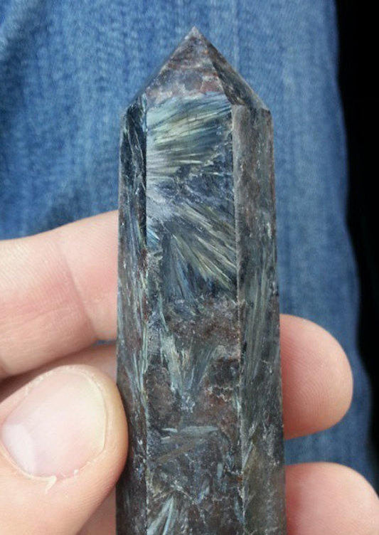 Arfvedsonite Polished Point 1 Pc