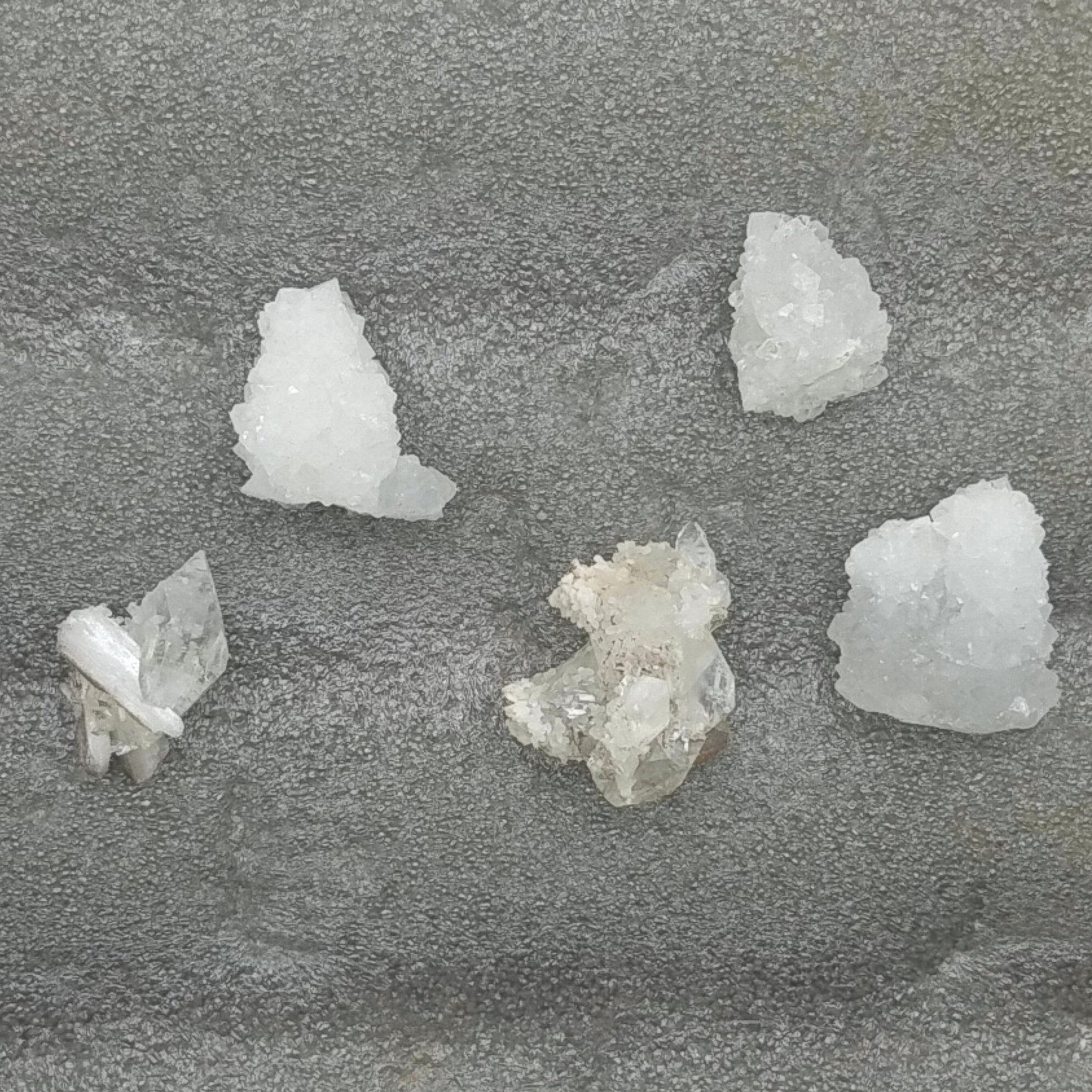 APOPHYLLITE 5Pc | Crystal specimens | LotAPO2