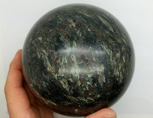 ARFVEDSONITE | Massive Sphere | 125mm | #A8